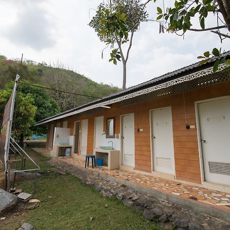Farada Resort Pakchong Bagian luar foto