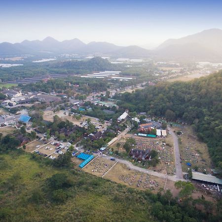 Farada Resort Pakchong Bagian luar foto